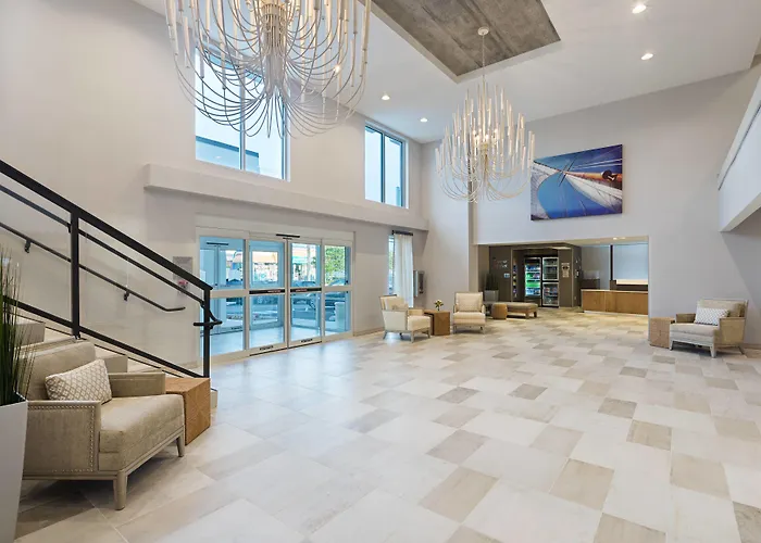 Fairfield & By Marriott Ocean
