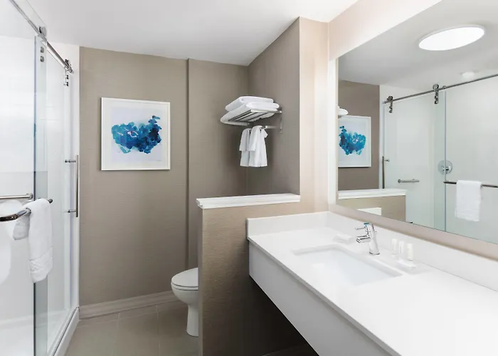 Fairfield & By Marriott Ocean Hotel