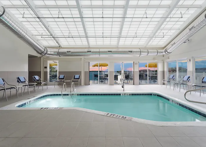 Hotel Fairfield & By Marriott Ocean