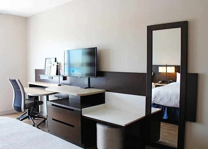 Hotel Fairfield & By Marriott Ocean Ocean City