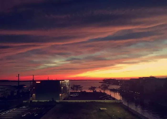 Fairfield & By Marriott Ocean
