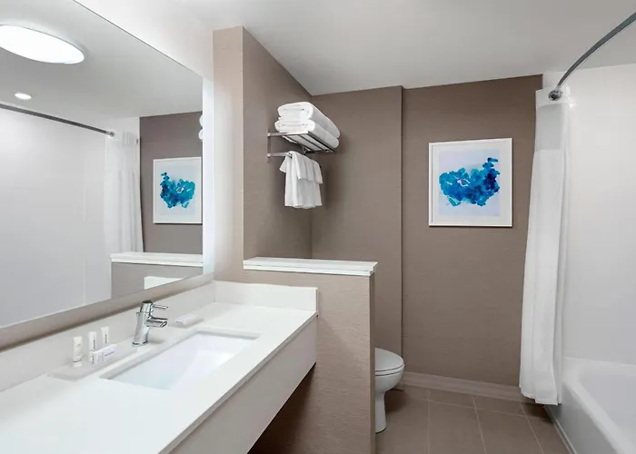 Fairfield & By Marriott Ocean Hotel